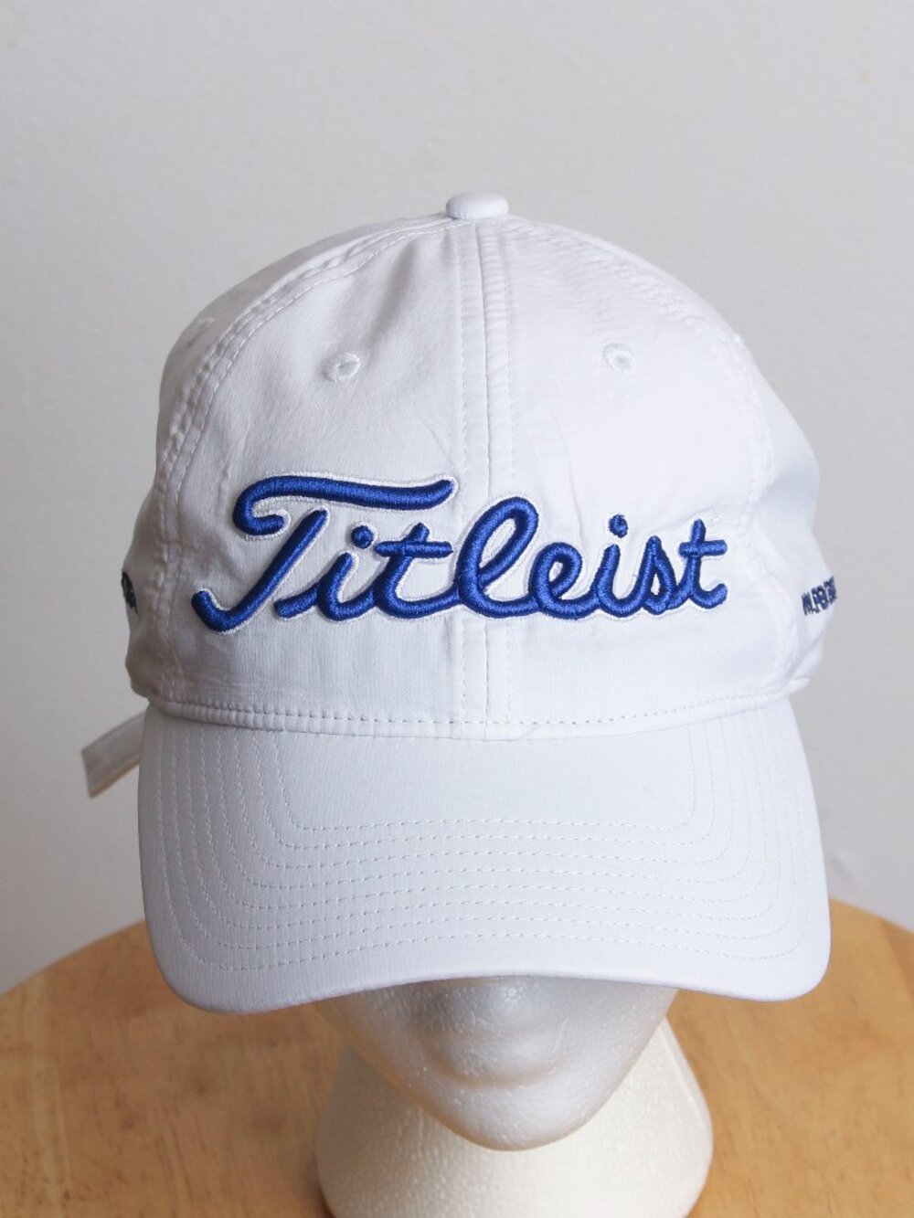 Titleist Hat Mens OS White Blue Script Golf Cap
